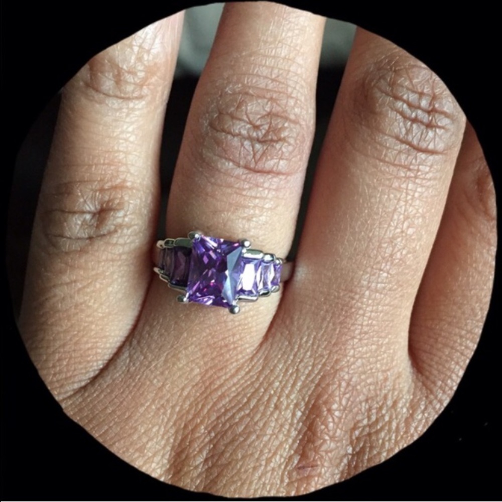 Pretty purple amethyst ring. Sizes 7&8 available
